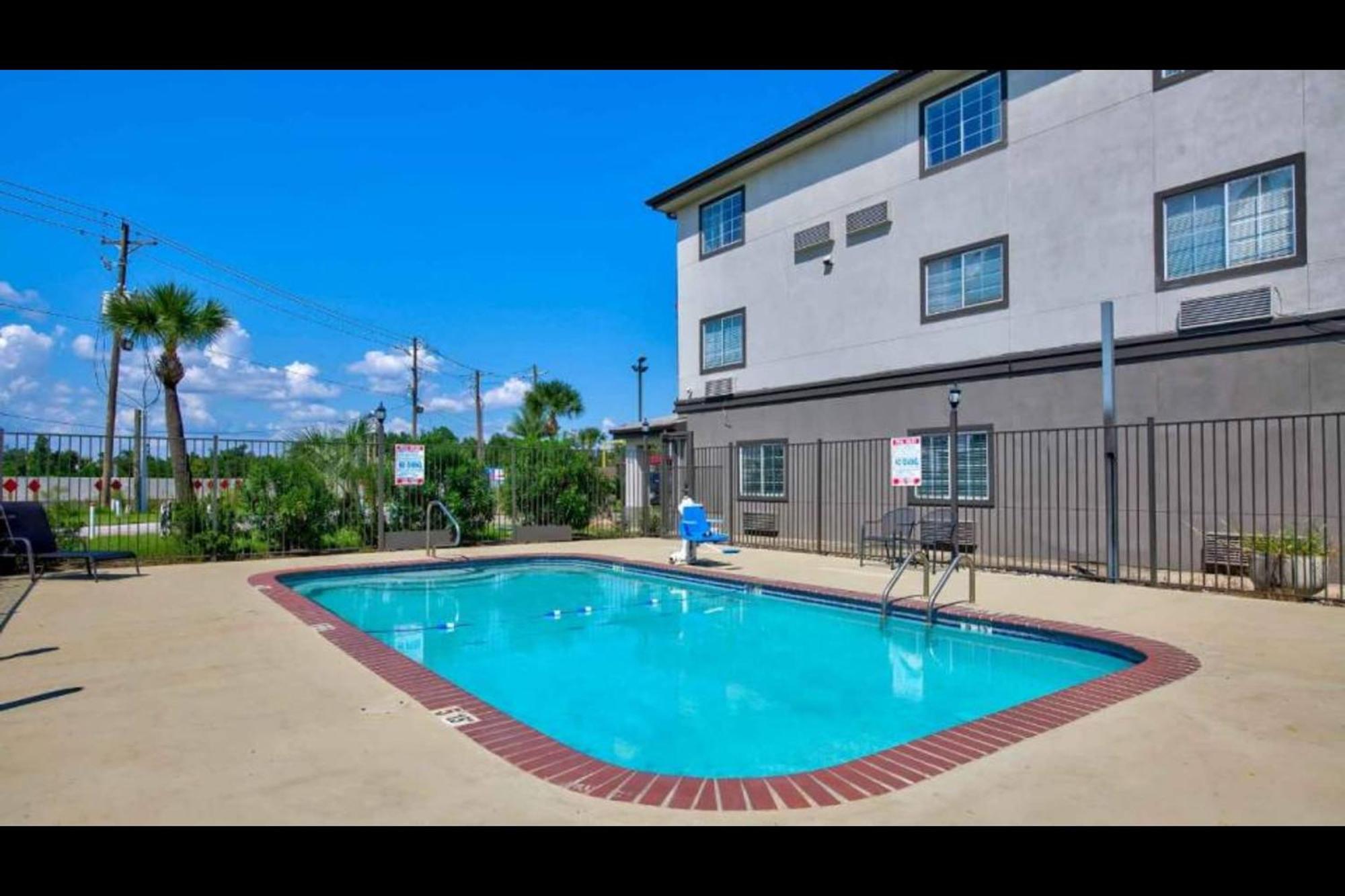 Oyo Townhouse Sulphur,La Extended Stay Exteriér fotografie